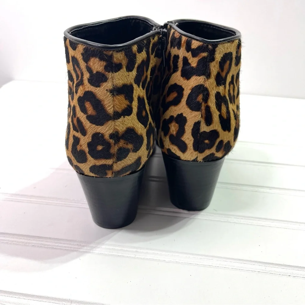 Bleecker & Bond Riley Leopard Print Booties 6.5 - Picture 7 of 12